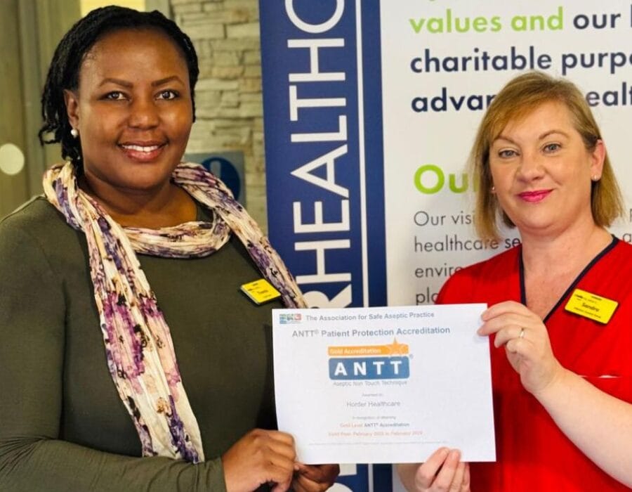 ANTT award Image of Thembi Nkala and Sandra Smith with award